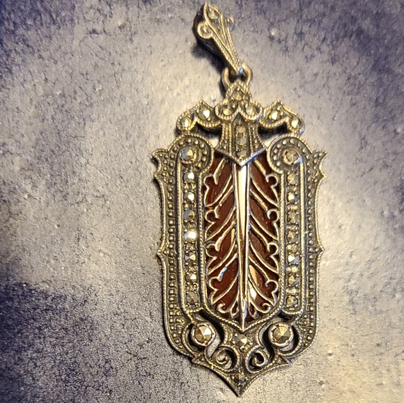 Accessories - Bronze Vintage Pendant